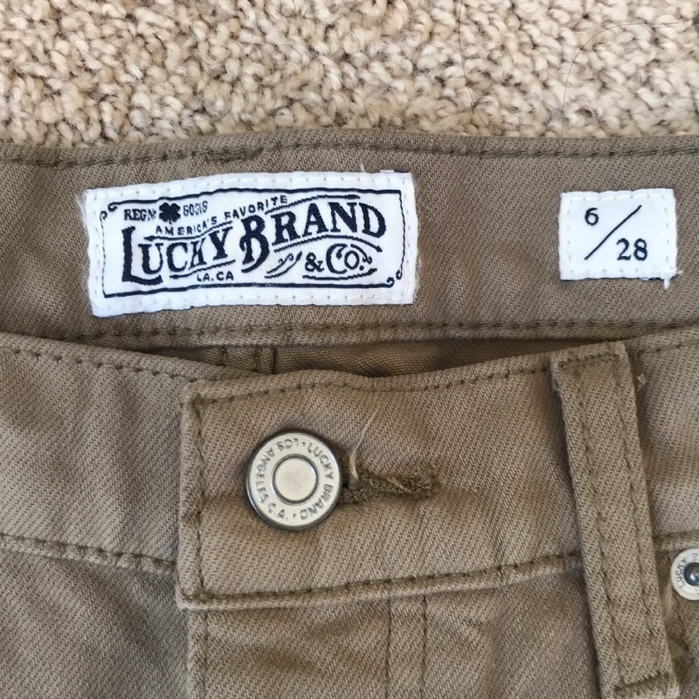 LUCKY BRAND size 6 light Olive boyfriend shorts - Picture 3 of 11